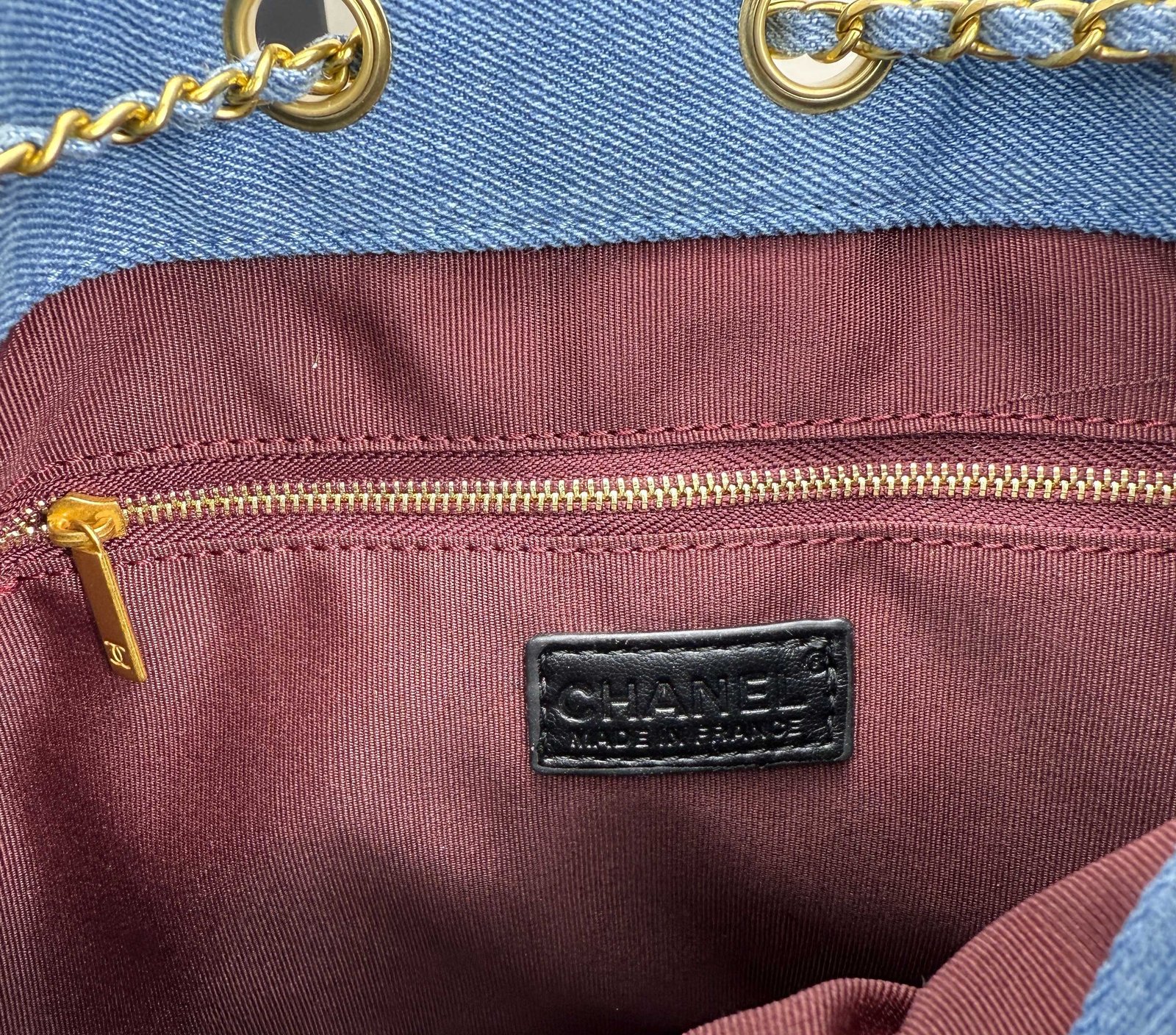 Chanel 22 Bag Denim – Bleu denim – chaîne dorée