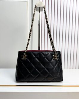 Chanel Shopping Bag matelassé – Noir – chaîne dorée