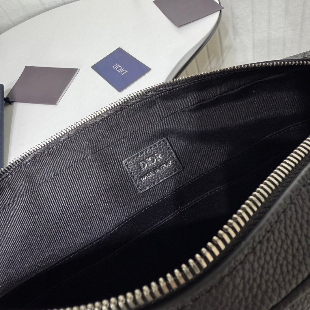 Dior Briefcase Dior Oblique embossée – Noir