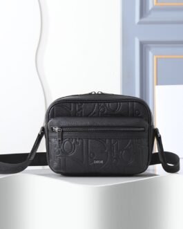 Dior Camera Bag Dior Oblique embossée – Noir