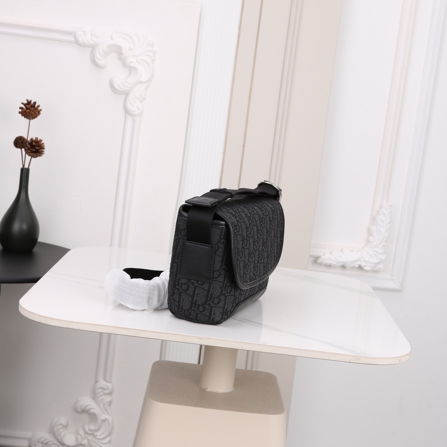 Dior Messenger compact – Noir