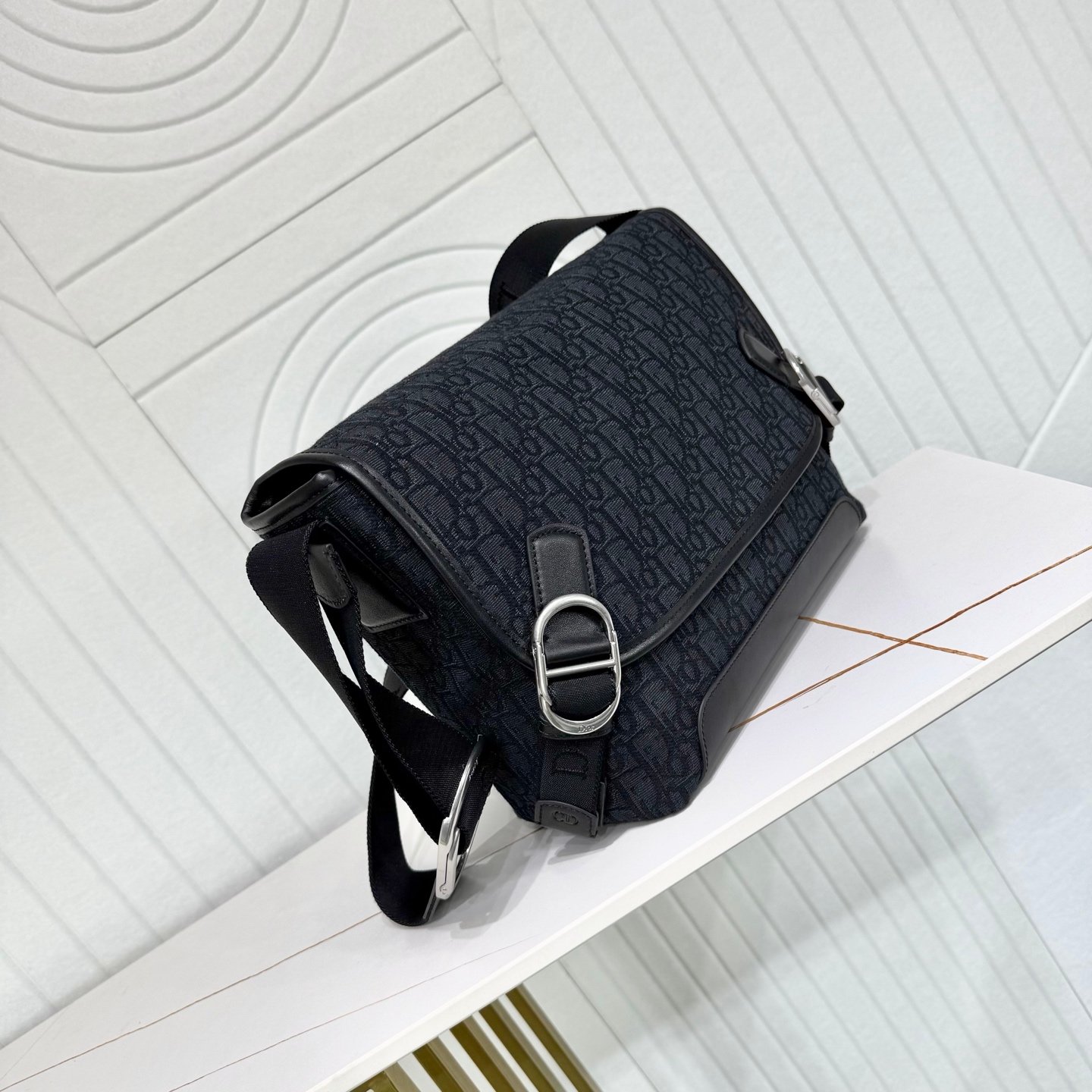 Dior Messenger Oblique compact – Noir