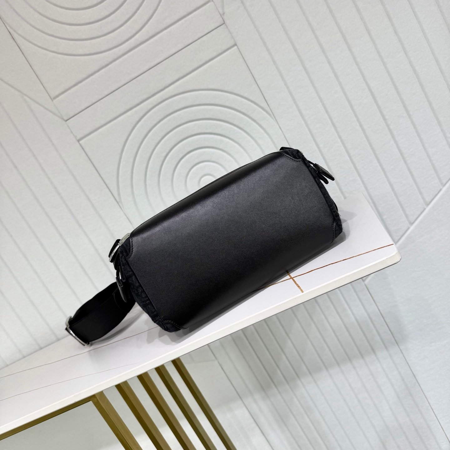 Dior Messenger Oblique compact – Noir