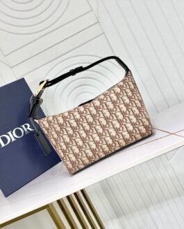 Dior Multi-Pocket Crossbody Oblique – Marron