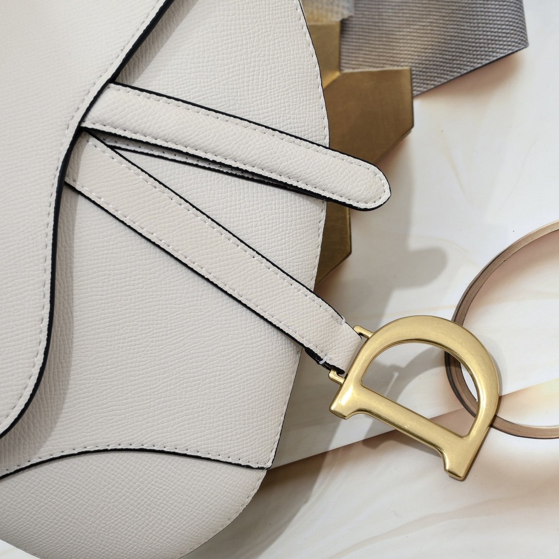 Dior Saddle cuir – Blanc