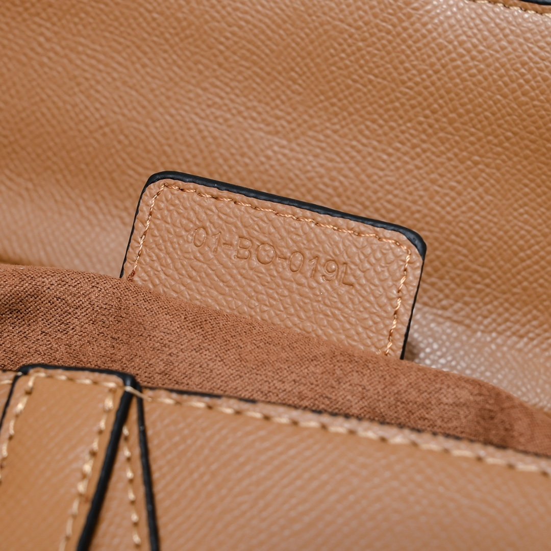 Dior Saddle cuir – Camel