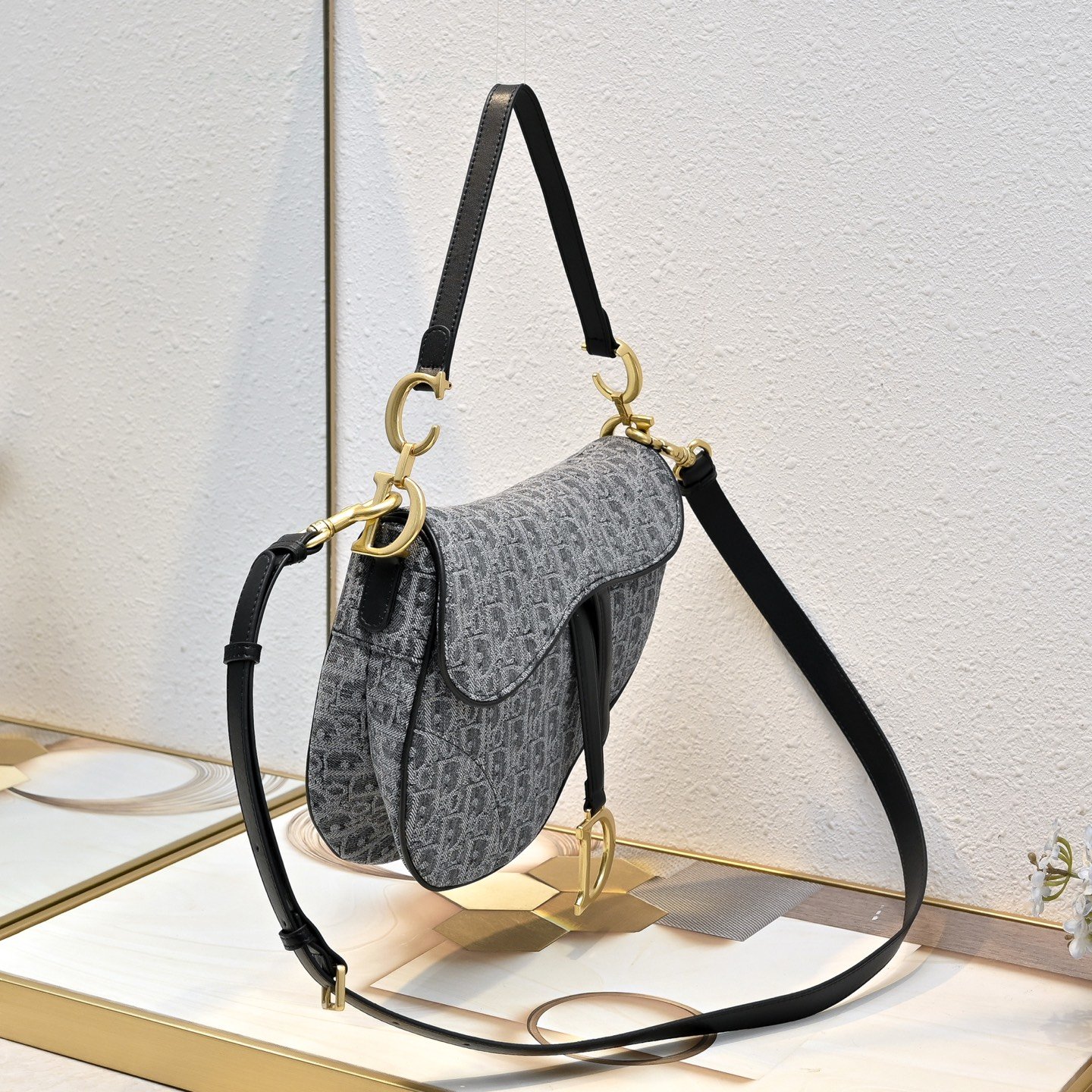Dior Saddle Oblique – Gris