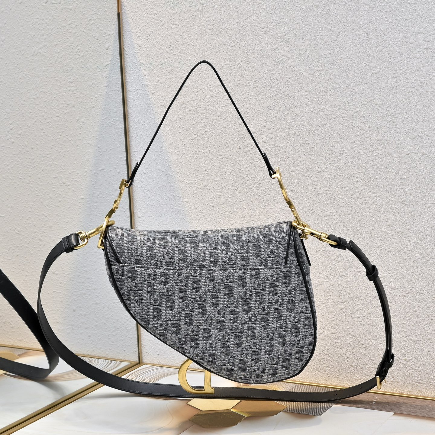 Dior Saddle Oblique – Gris