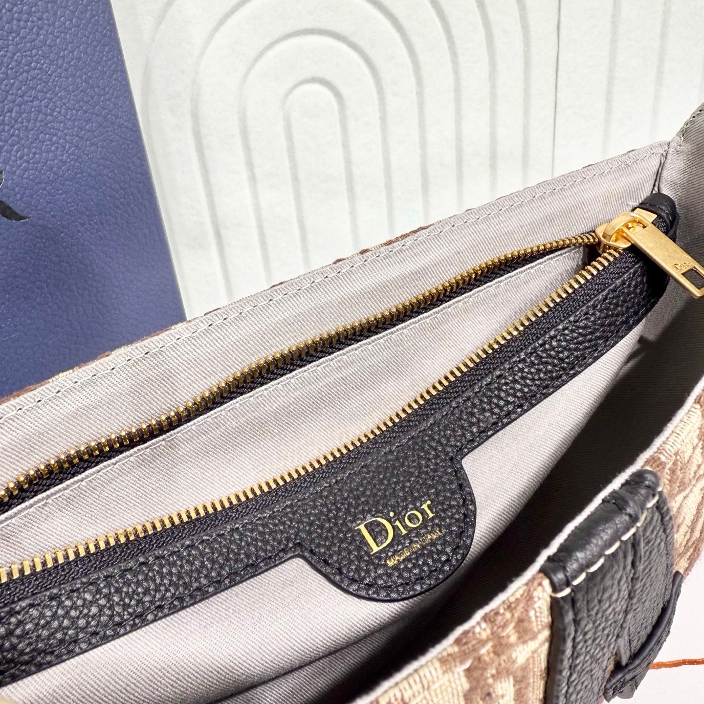 Dior Saddle Pouch Oblique – Noir et gris