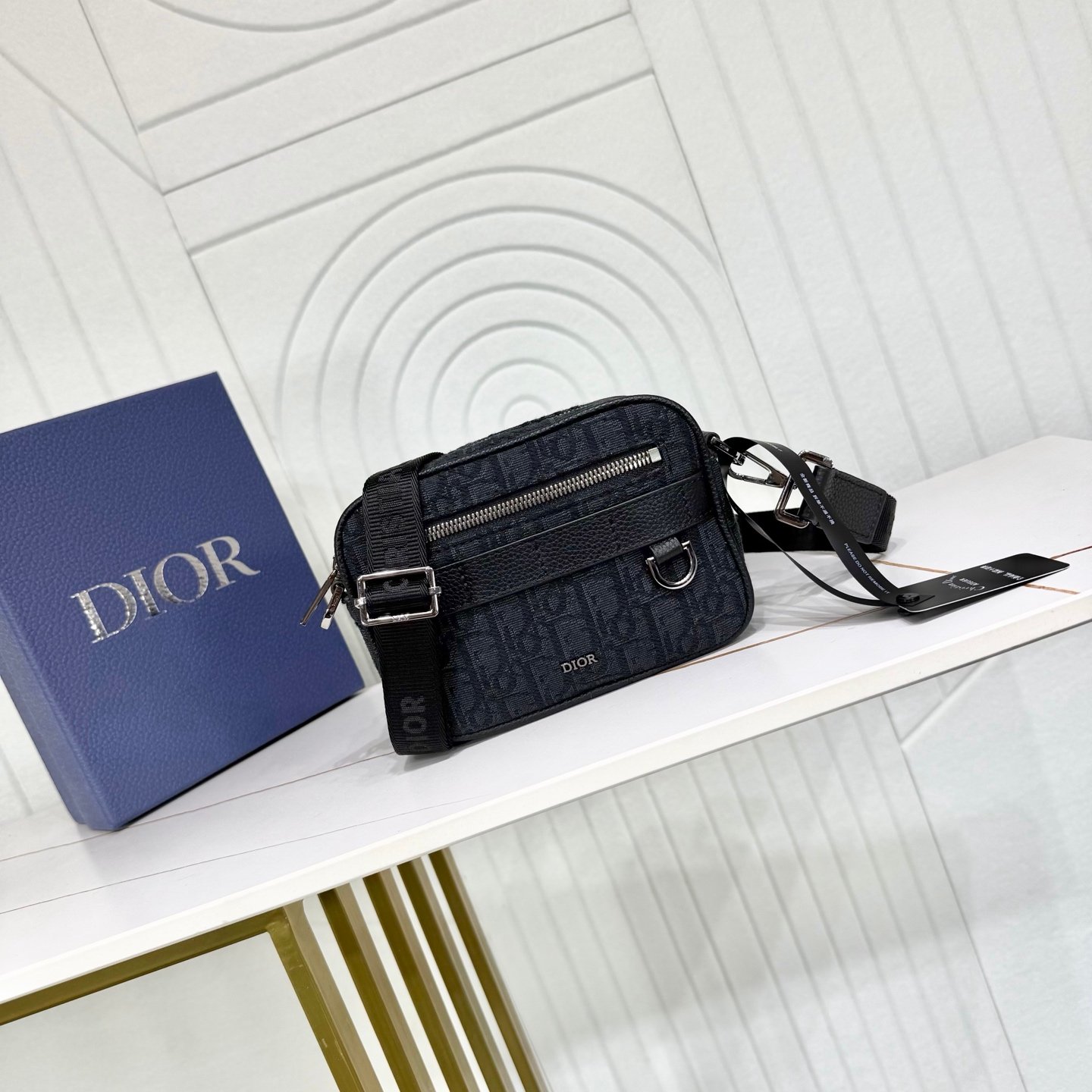 Dior Utility Camera Bag – Noir