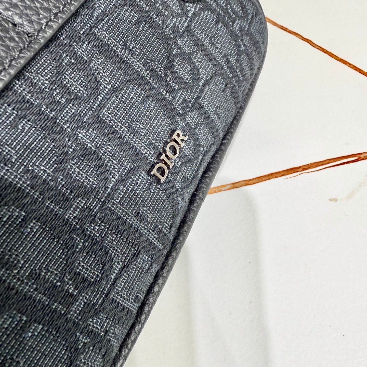 Dior Utility Camera Bag – Noir