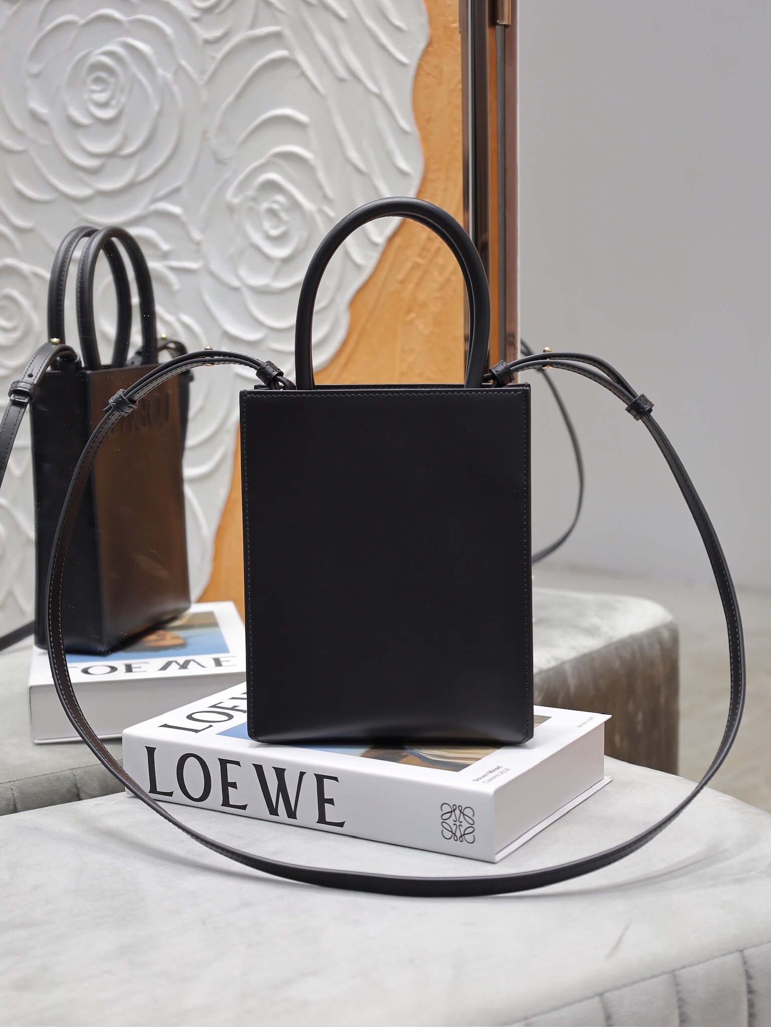 CELINE Cabas 16 Noir