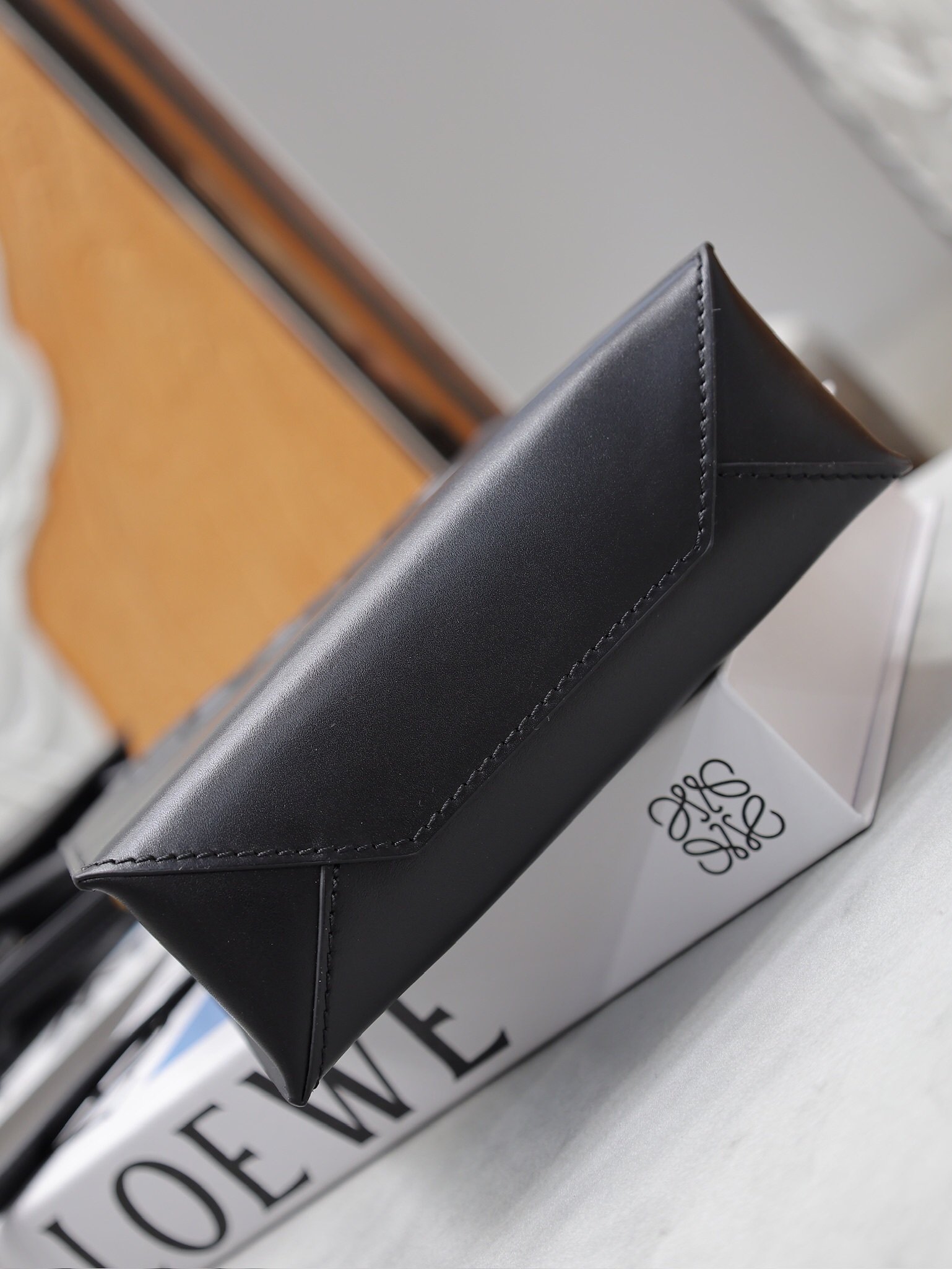 CELINE Cabas 16 Noir