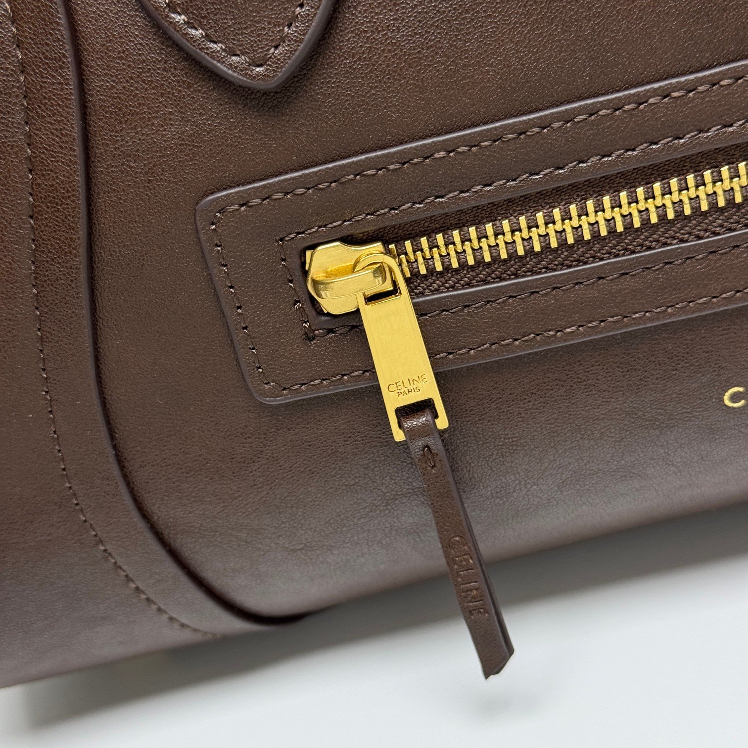 CELINE Luggage Marron