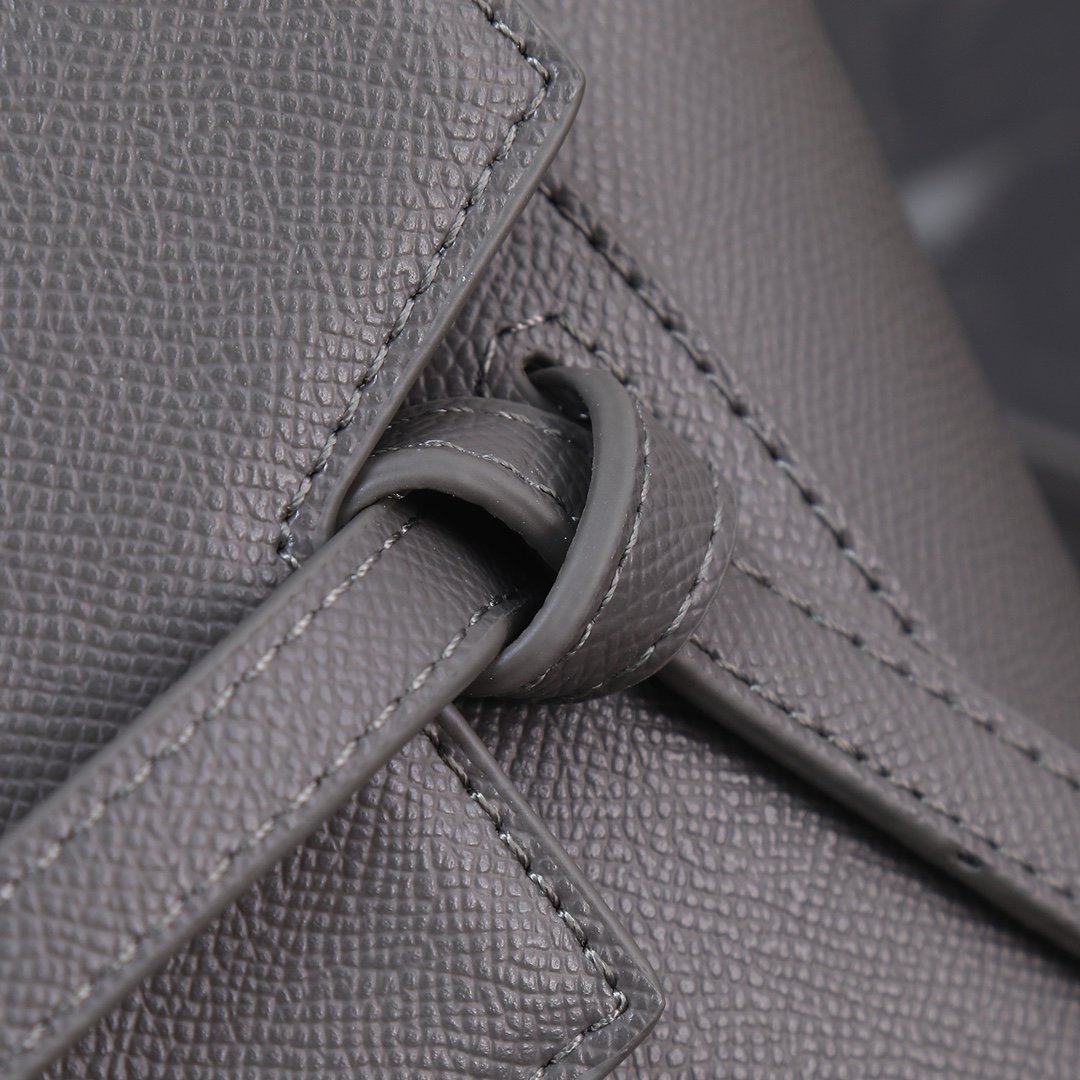 CELINE Luggage Noir