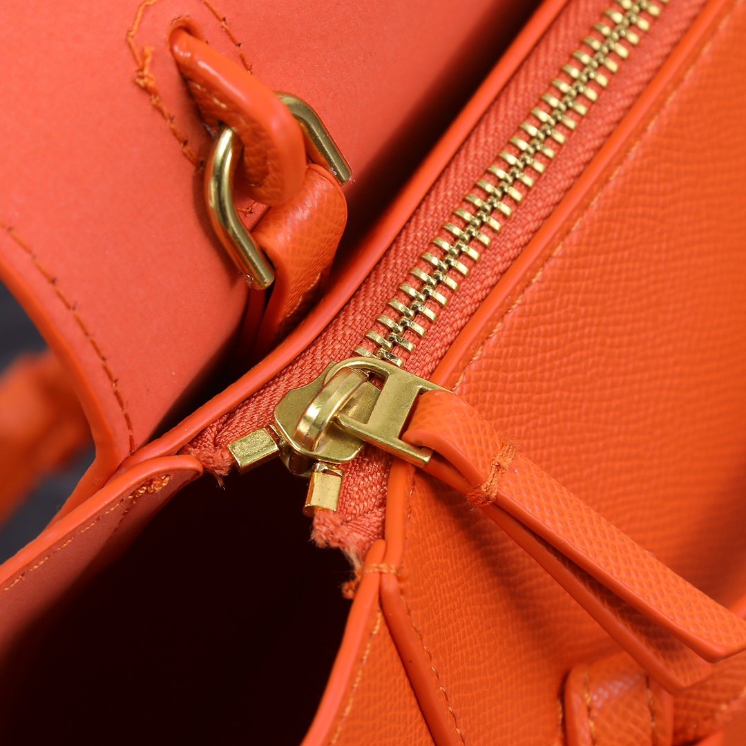 CELINE Luggage Rouge