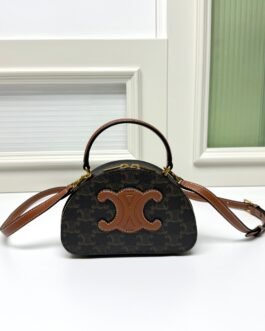 CELINE Seau Triomphe Beige