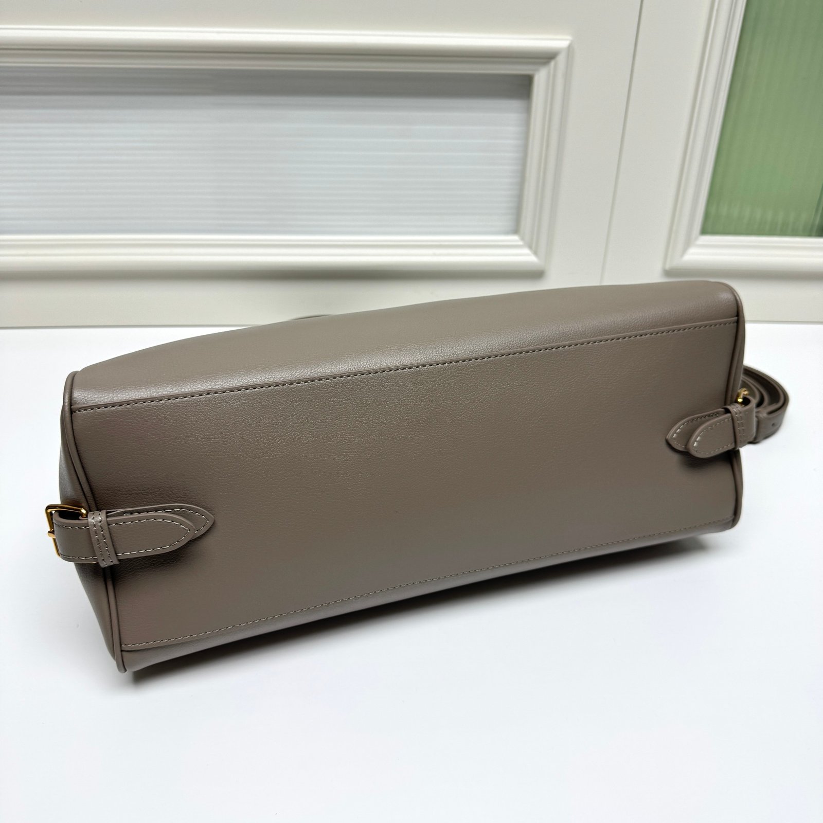 CELINE Triomphe Chaîne Gris
