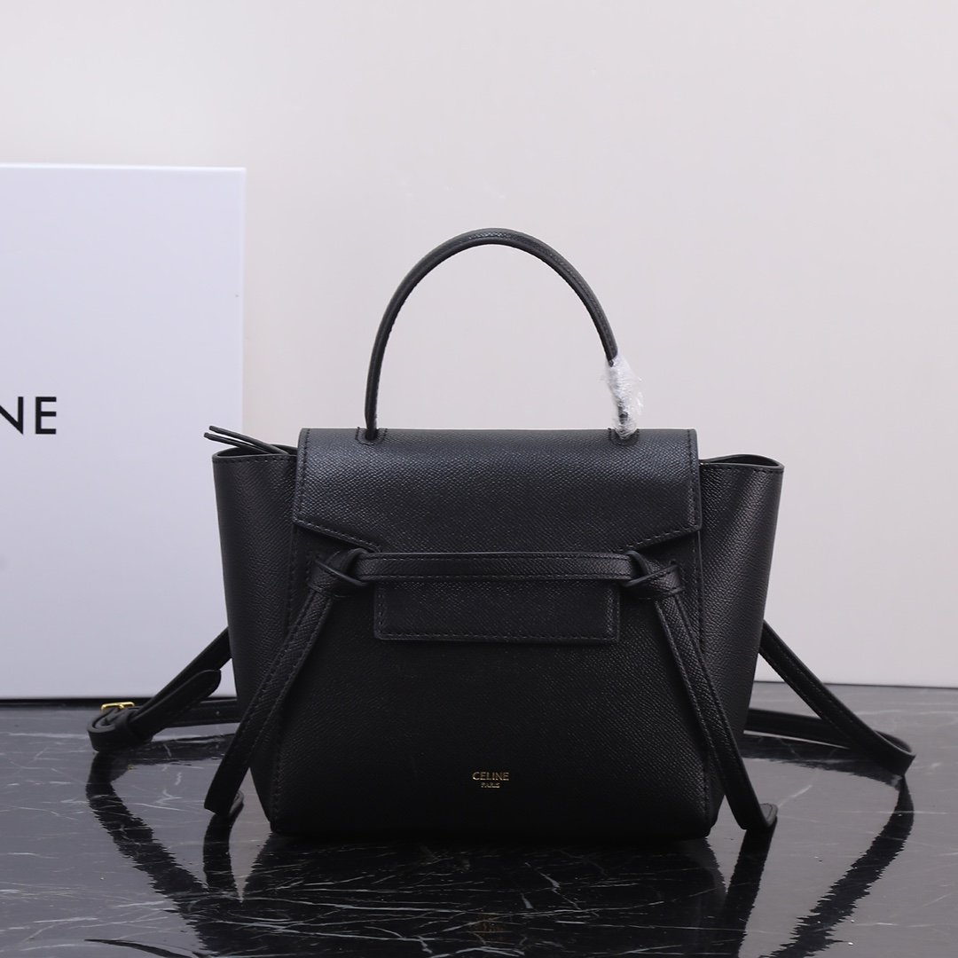 CELINE Triomphe Chaîne Noir