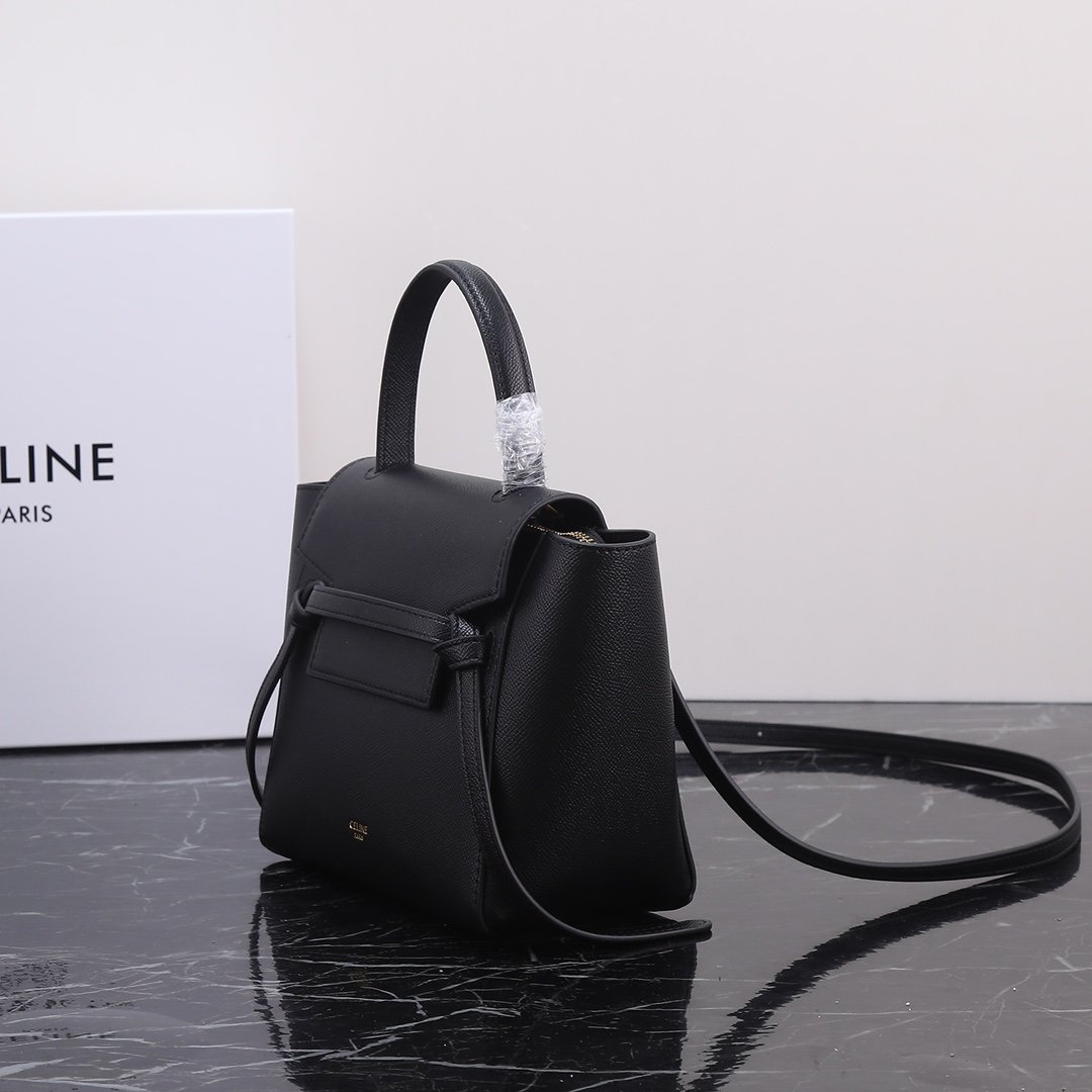 CELINE Triomphe Chaîne Noir