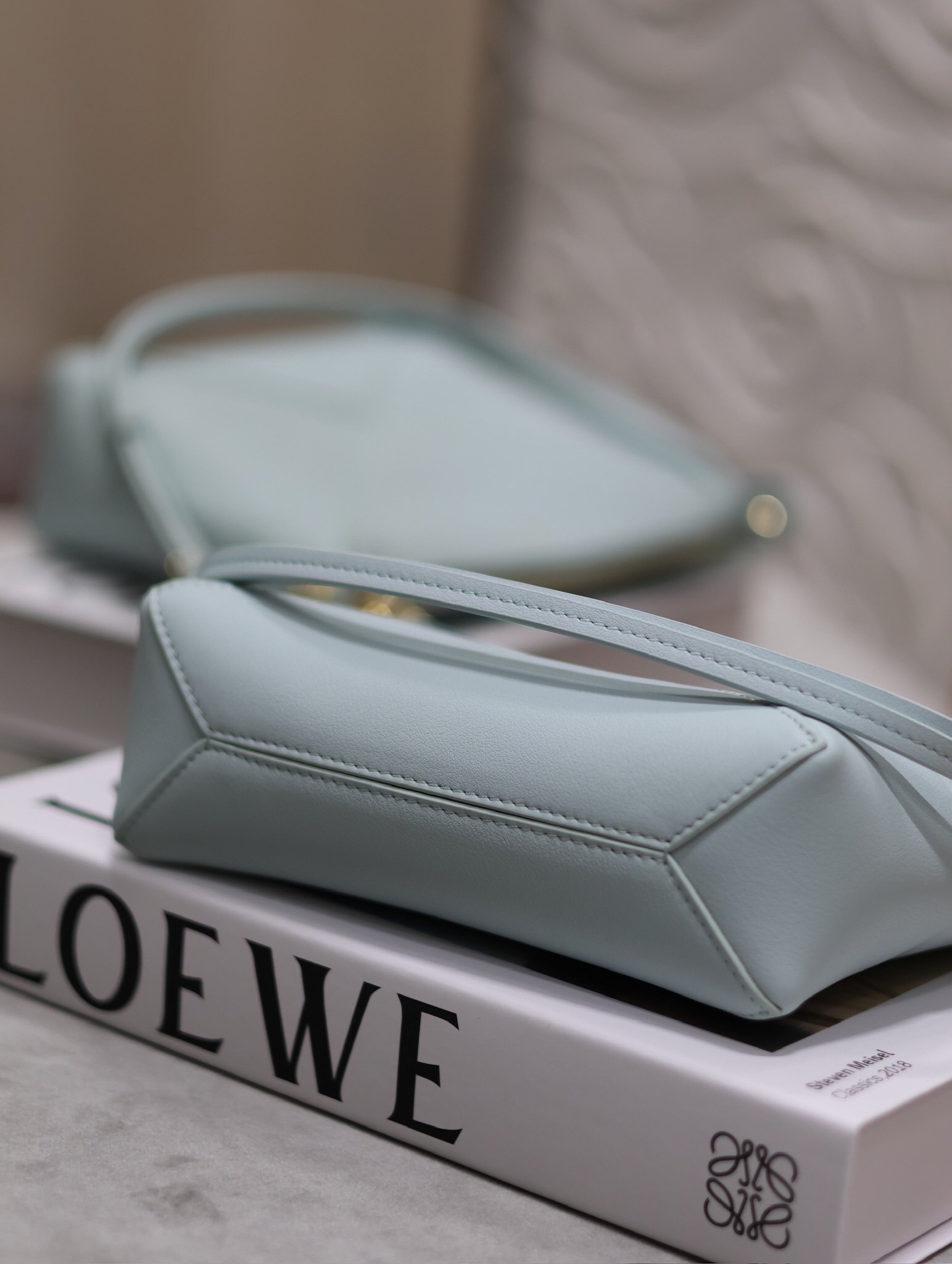 Loewe Hammock Hobo Gris