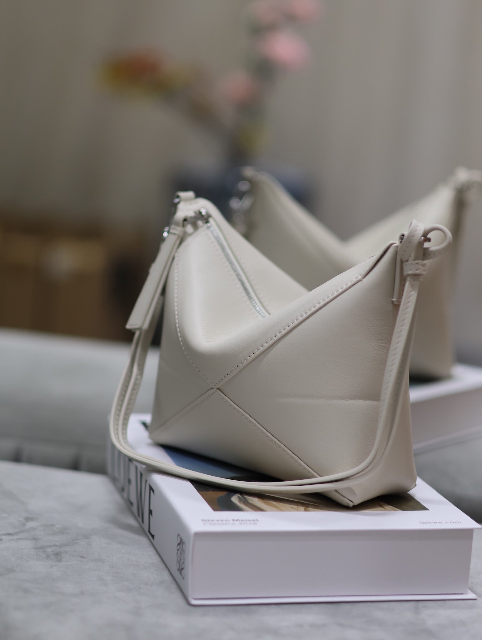 Loewe Hammock Hobo Gris