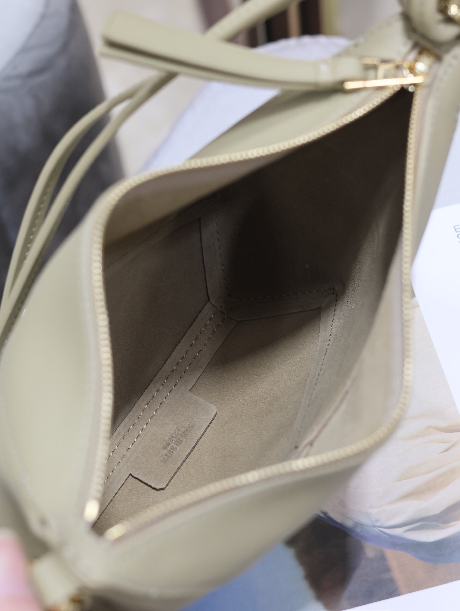 Loewe Hammock Hobo Marron