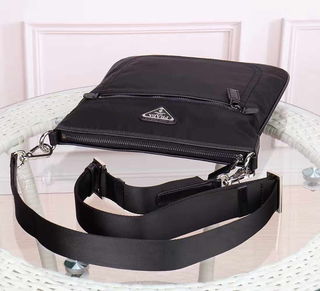 Prada Re-Nylon Crossbody Noir