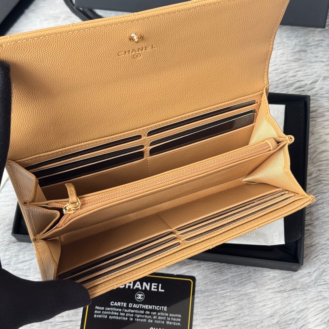 Chanel Portefeuille matelassé à rabat