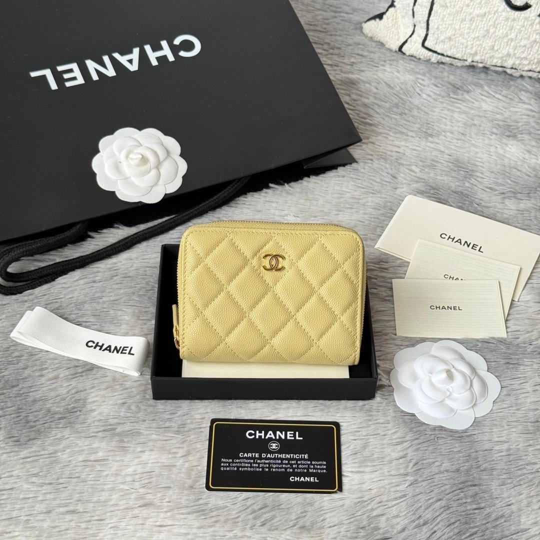 Chanel Portefeuille zippé matelassé