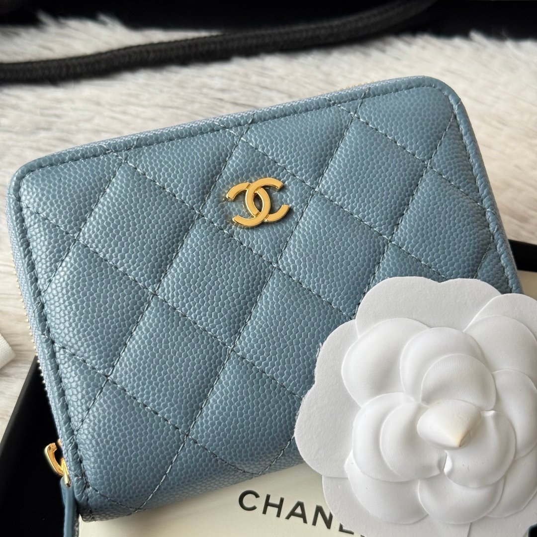 Chanel Portefeuille zippé matelassé