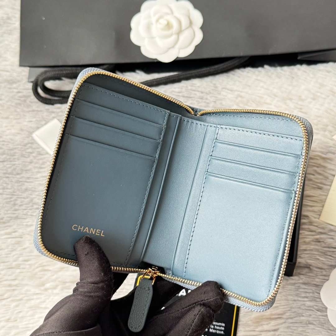 Chanel Portefeuille zippé matelassé