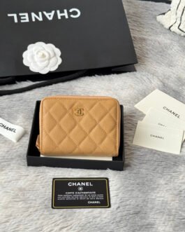 Chanel Portefeuille zippé matelassé