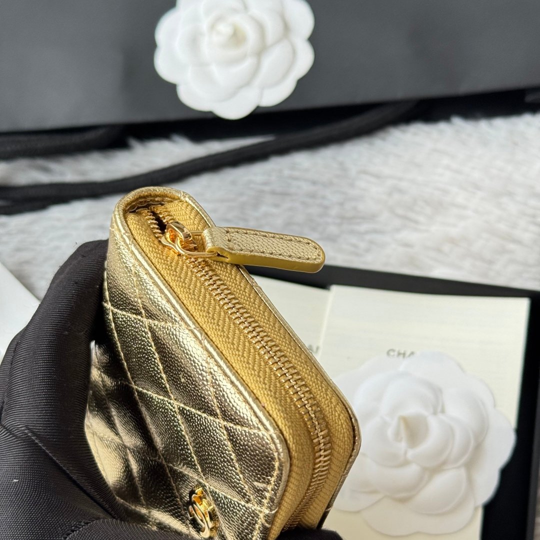Chanel Portefeuille zippé matelassé