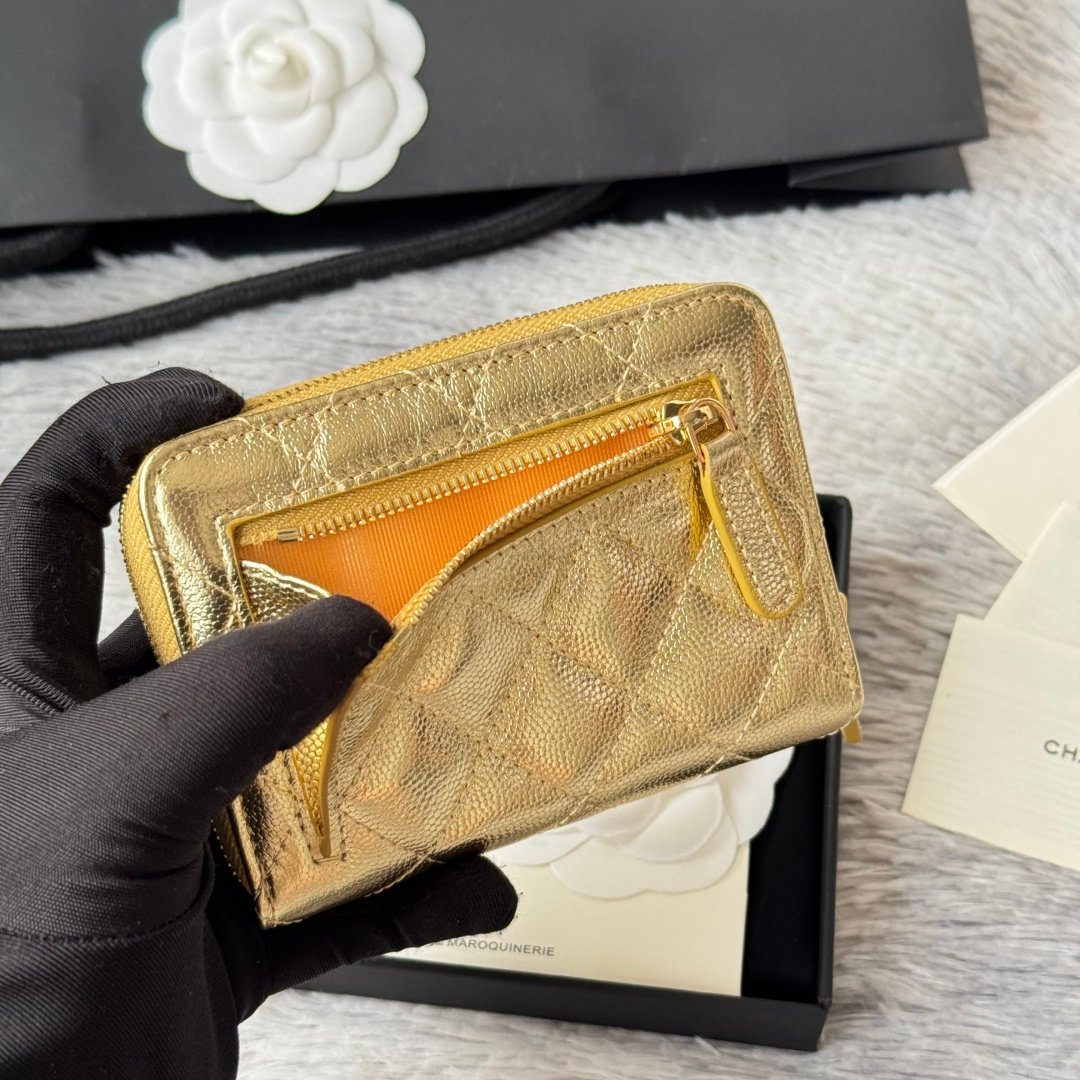 Chanel Portefeuille zippé matelassé