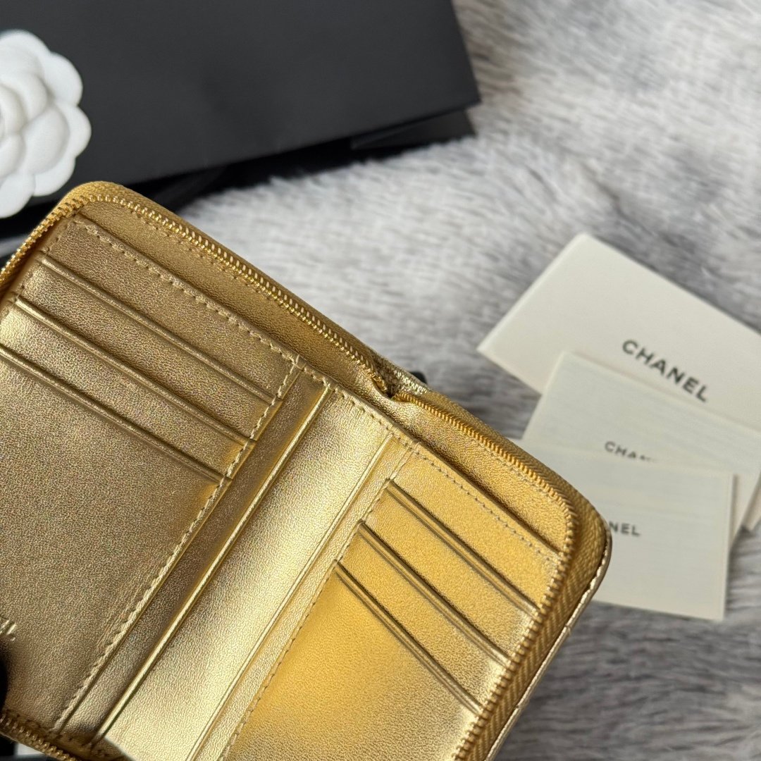 Chanel Portefeuille zippé matelassé