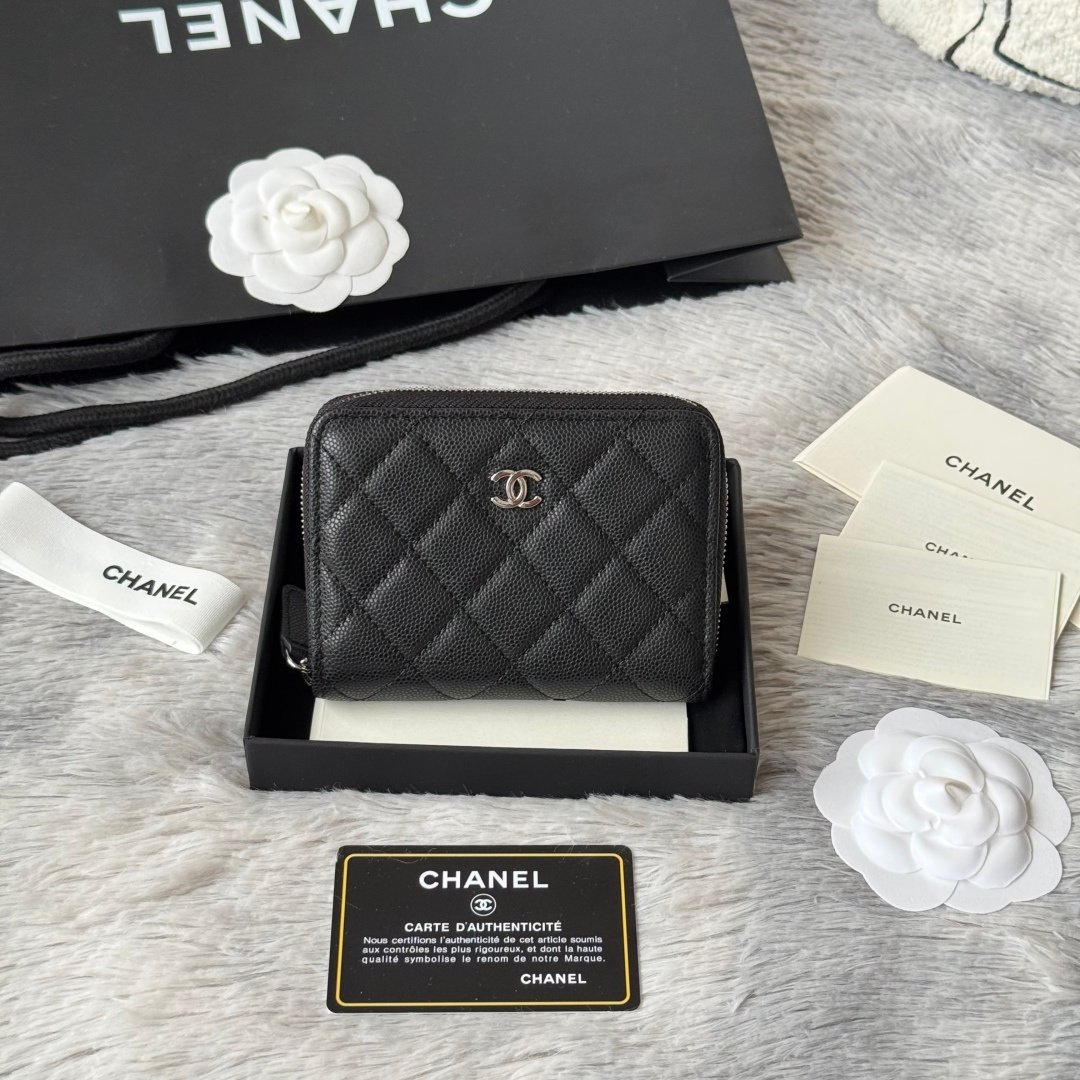 Chanel Portefeuille zippé matelassé