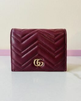 Gucci Portefeuille matelassé à chaîne