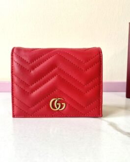 Gucci Portefeuille matelassé à chaîne