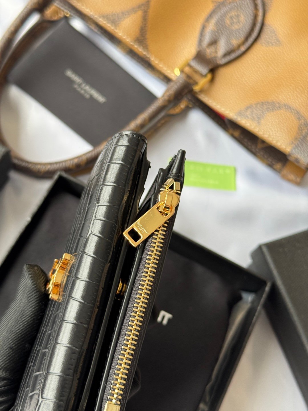 Saint Laurent Portefeuille à chaîne