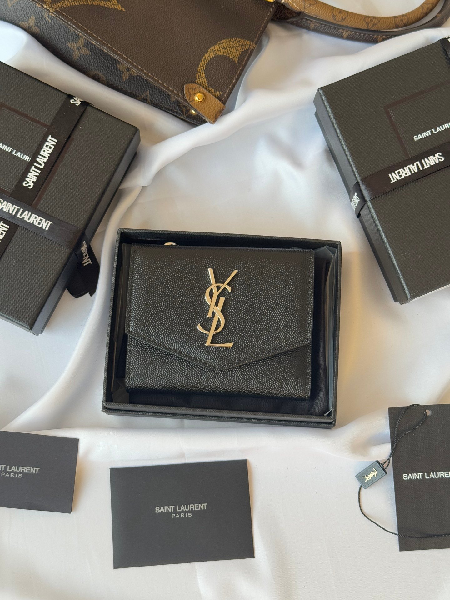 Saint Laurent Portefeuille à chaîne