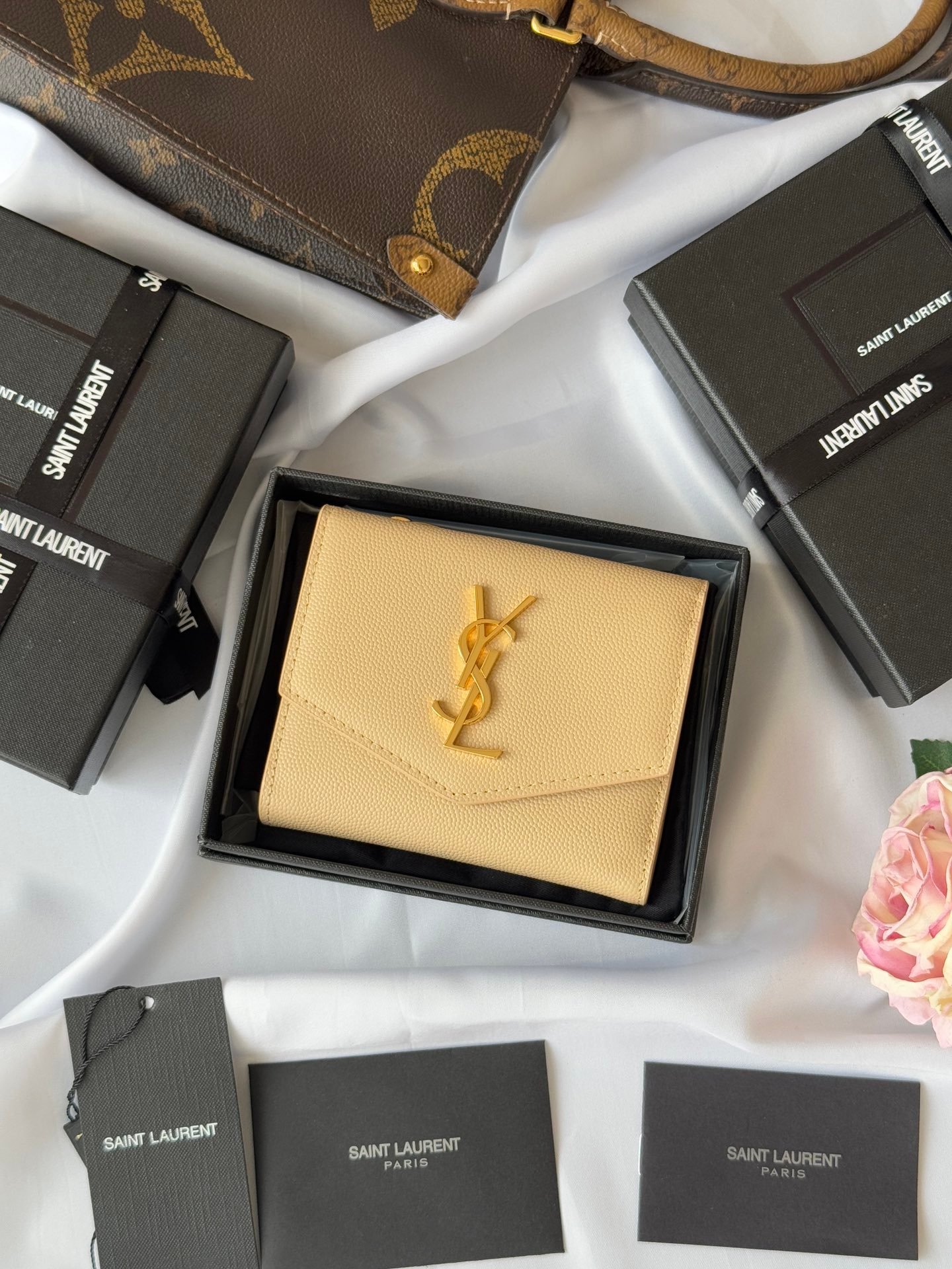 Saint Laurent Portefeuille à chaîne