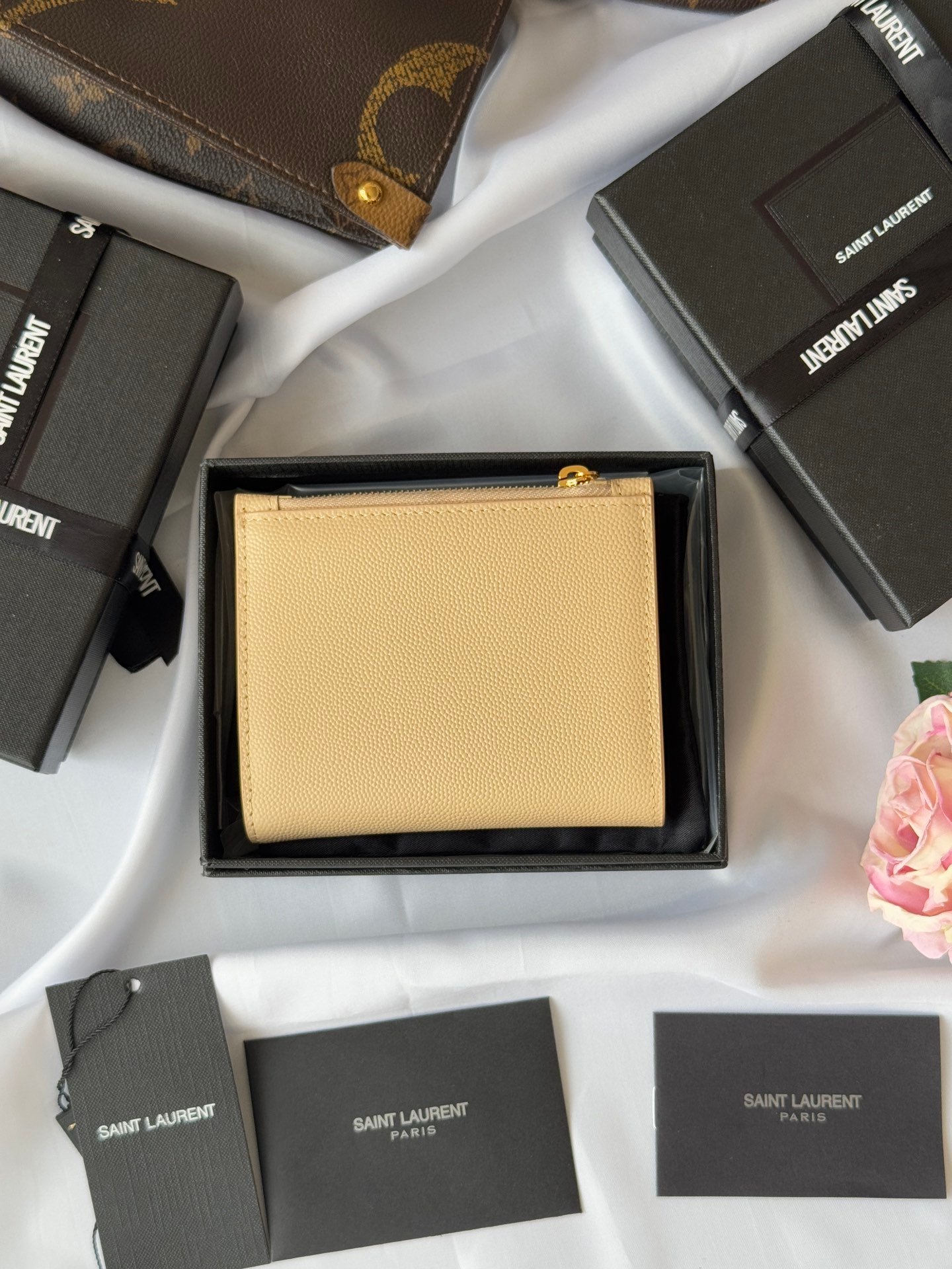 Saint Laurent Portefeuille à chaîne