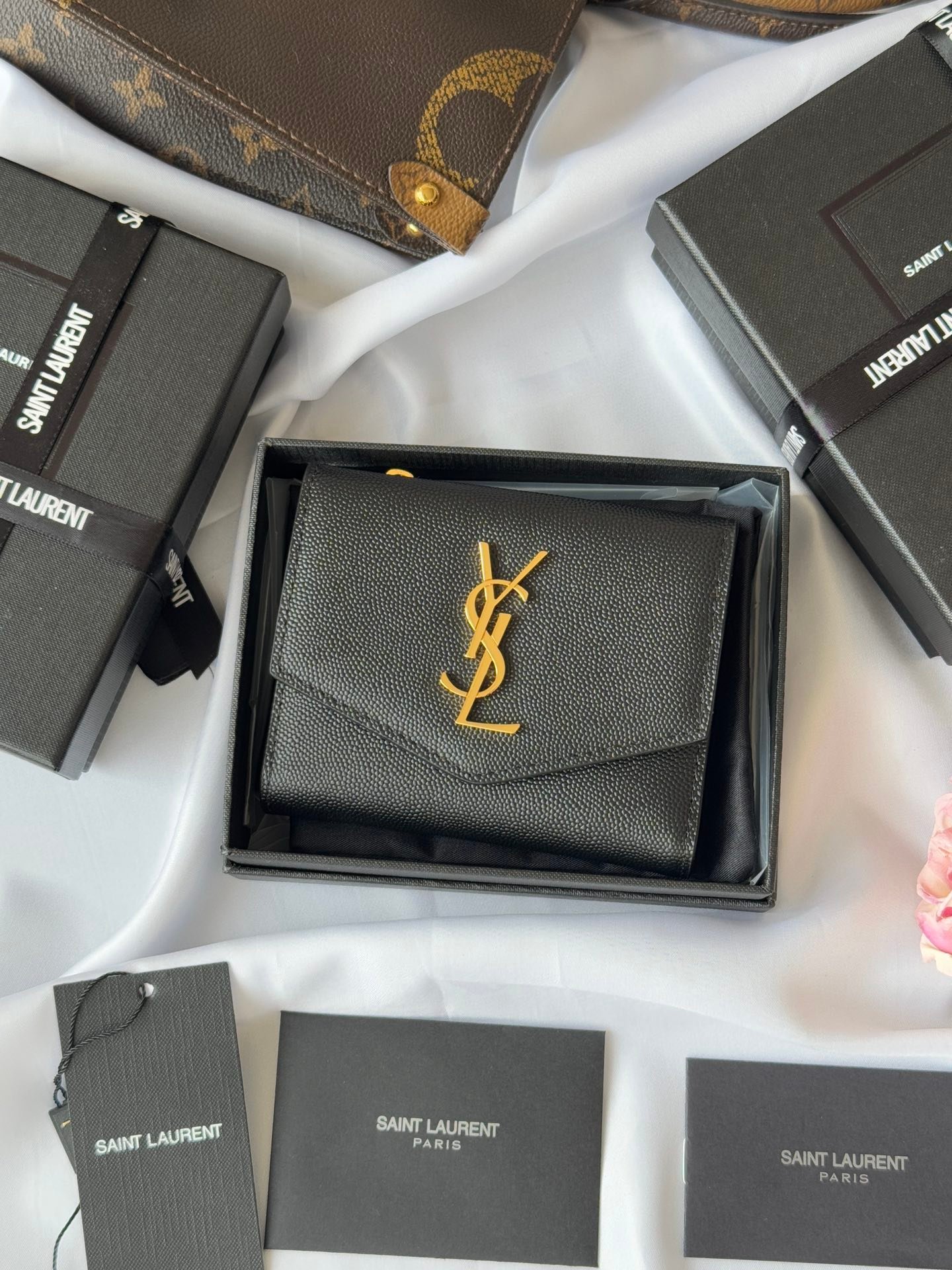 Saint Laurent Portefeuille à chaîne