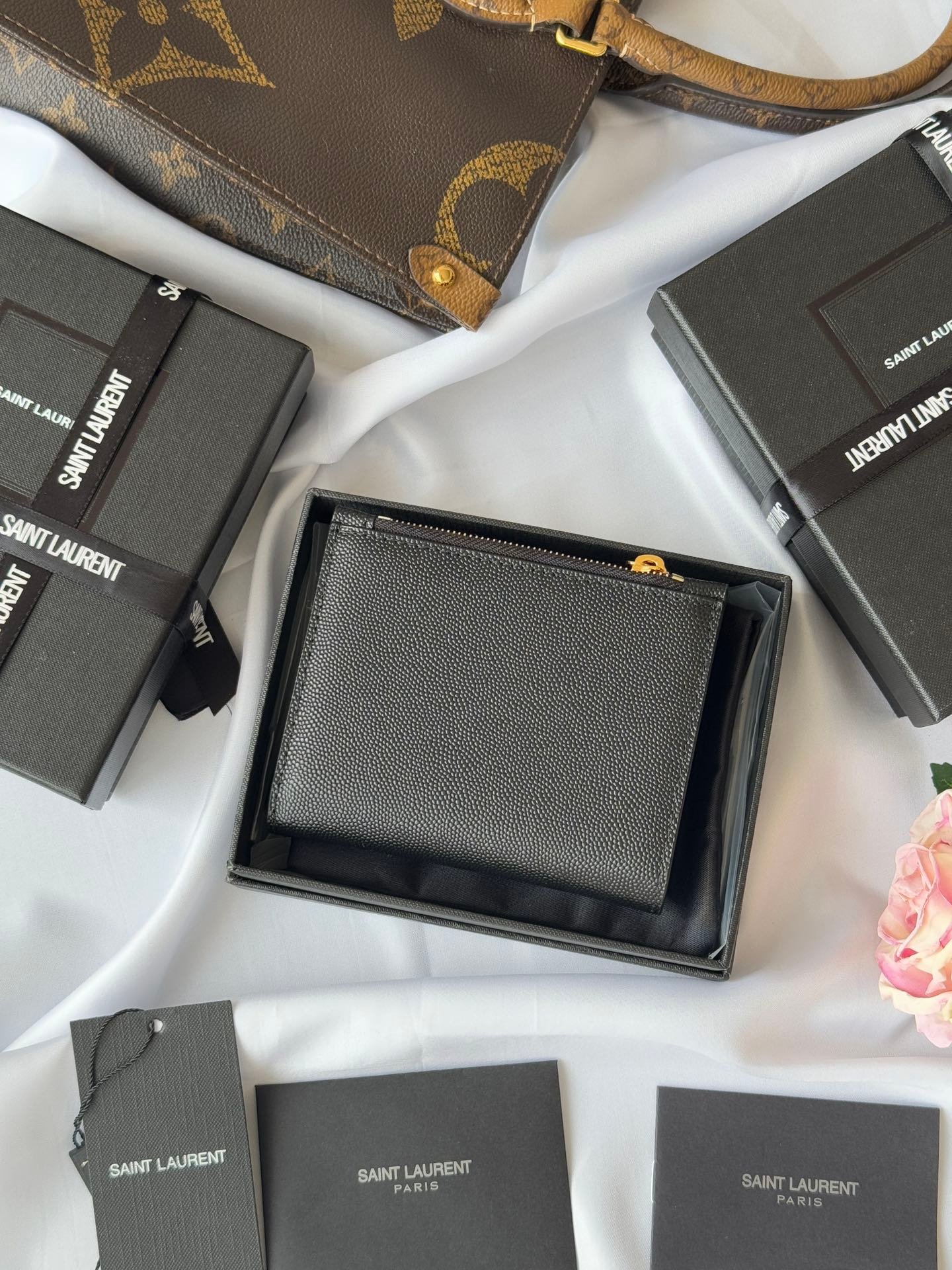 Saint Laurent Portefeuille à chaîne