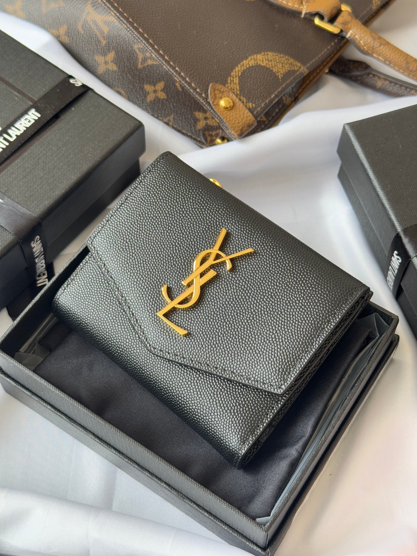 Saint Laurent Portefeuille à chaîne