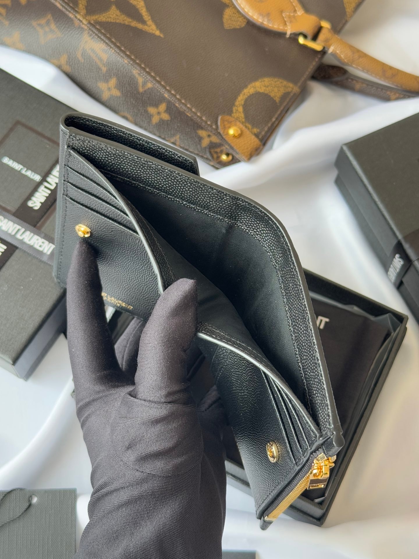Saint Laurent Portefeuille à chaîne