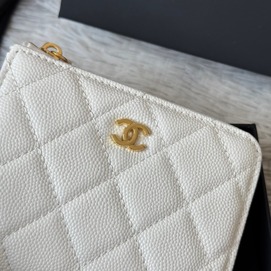 Chanel Portefeuille zippé matelassé