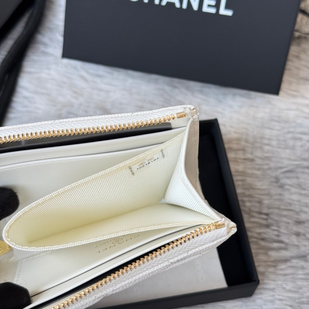 Chanel Portefeuille zippé matelassé