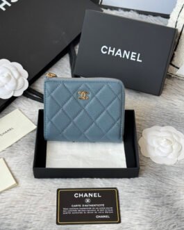 Chanel Portefeuille zippé matelassé